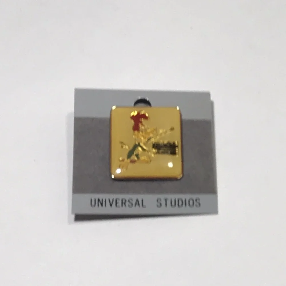 Universal Studios Woody Woodpecker Pin Movie Directors Cut